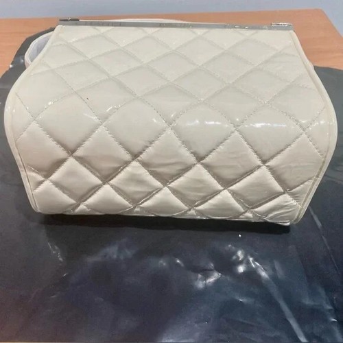 Vintage 1996 CHANEL Off White Quilted Box Vanity Bag - Picture 10 of 15