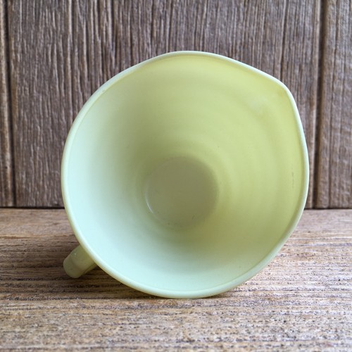 Hazel Atlas Milk Glass Moderntone Creamer Milk Pitcher Soft Pastel Butter Yellow - Picture 5 of 7