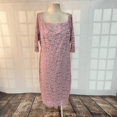 Lane Bryant Mauve Floral Lace 3/4 Sleeve Square Neck Sheath Dress