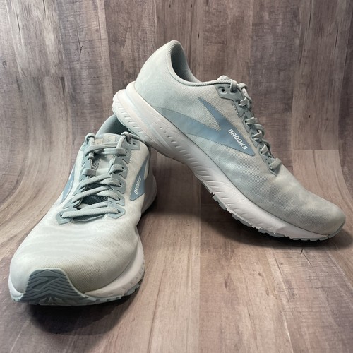 brooks ladies launch 7