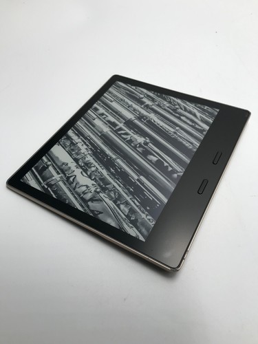 Amazon Kindle Oasis Waterproof eReader 10th Gen, 32GB, S8IN40 Gold (C-5)