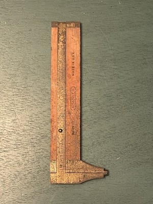 Vintage STANLEY No.136-1/2 5'' Wooden Ruler w/Brass Slide Caliper Carpenters Tool