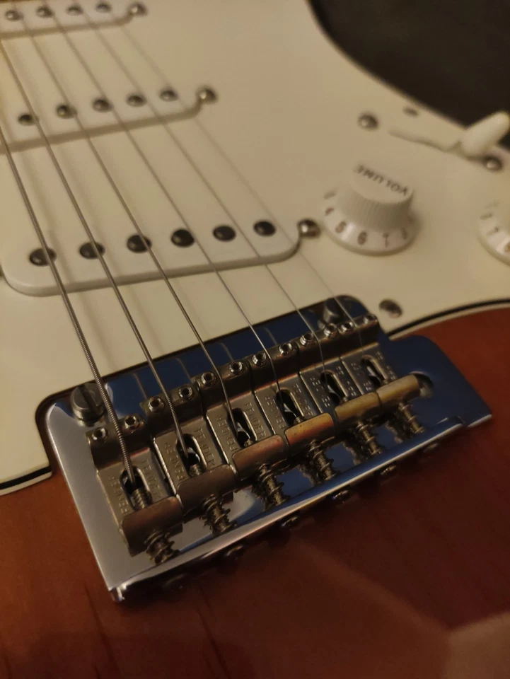 Fender Stratocaster E Gitarre Sunburst - Bild 4 von 4
