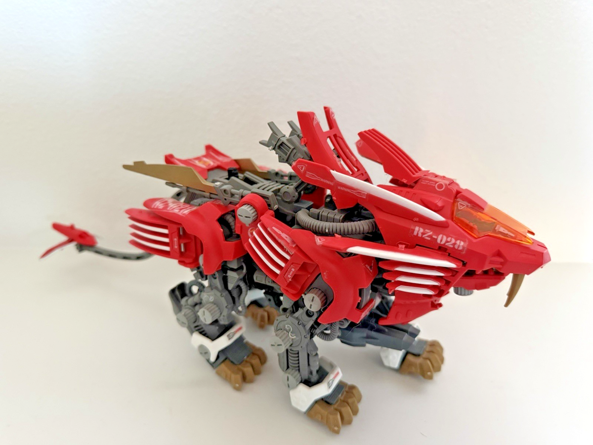 リョク太郎ページ 1-18-action-figures-series-hunter 航空機・ヘリコプター