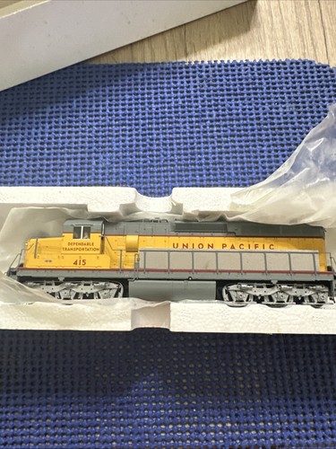 Locomotora diésel HO Atlas Master Silver 7545 Union Pacific SD24 #415 | Zustand: Used