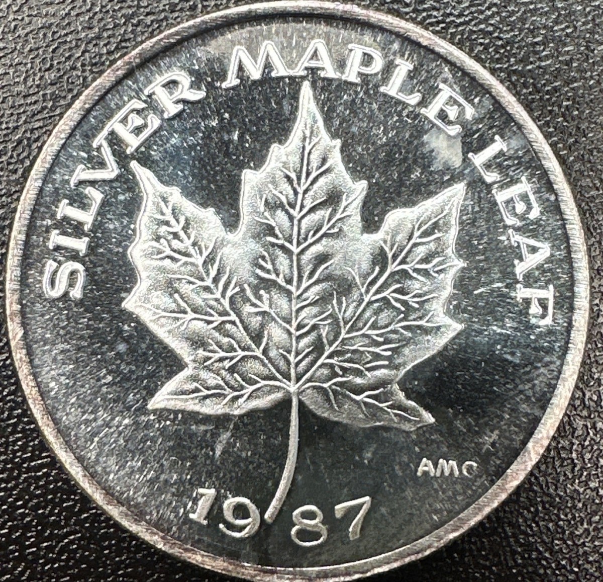 Vintage 1987 Silver Maple Leaf 1 Oz Round AMC [2729] | eBay