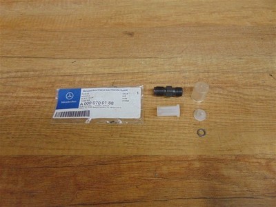 Einspritzdüse und Kraftstoffschlauchverschraubung Original Mercedes OM611/OM6...