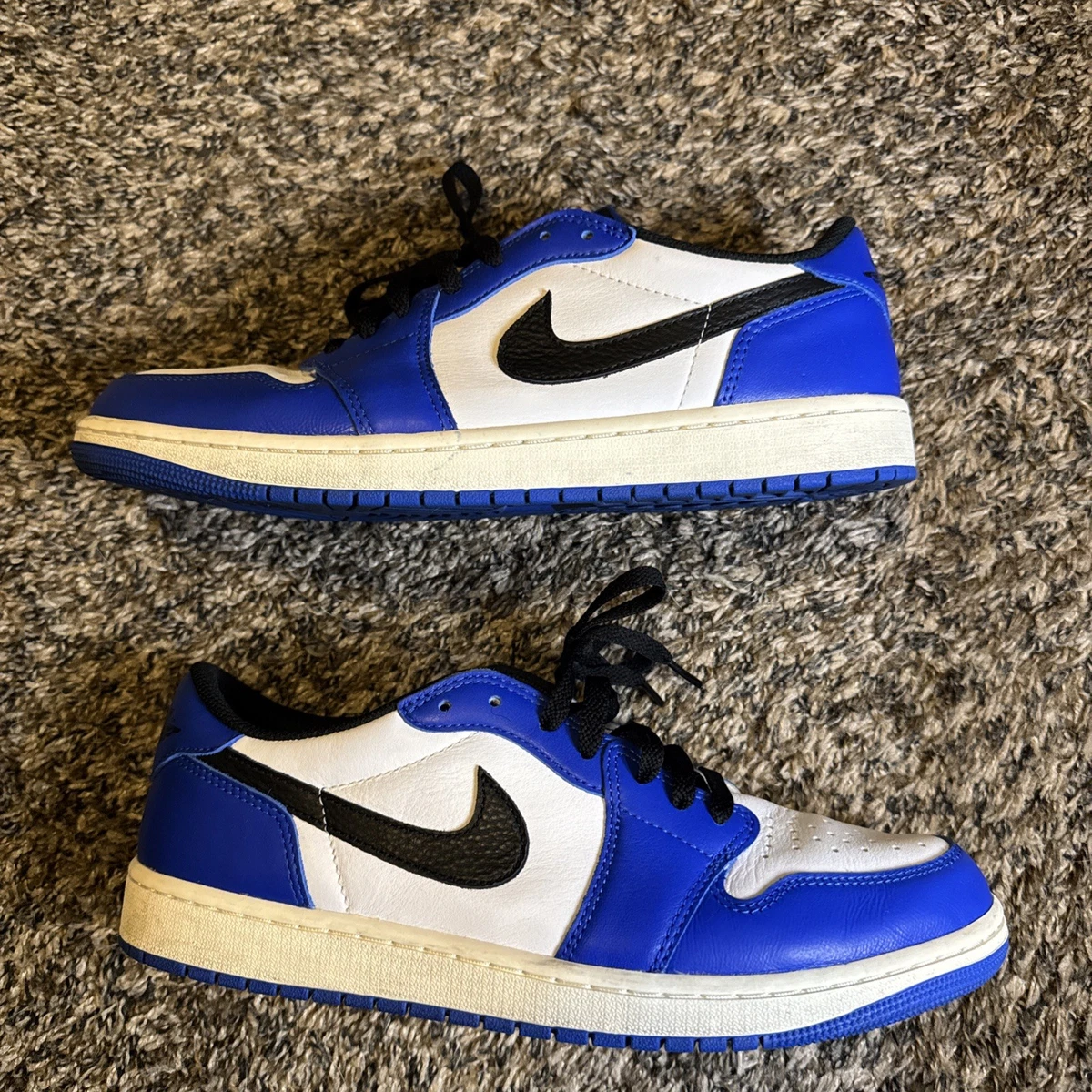 AIR JORDAN 1 RETRO LOW OG ロイヤルブルー Jordan 1 Retro Low OG 'Royal' - Air Jordan - 705329 004 - black