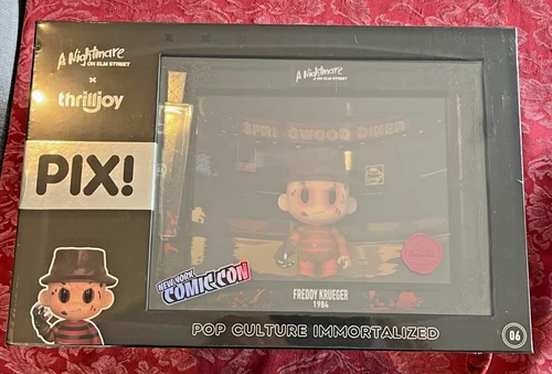 Thrilljoy PIX FREDDY KRUEGER CHASE! Limted Edition A Nightmare On Elm Street