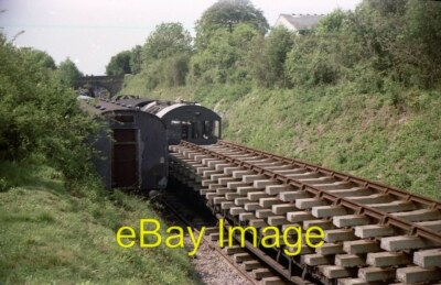 Foto 6x4 Gleistafel Zug. Nach Verladung der Platten auf Flachwagen um 1982