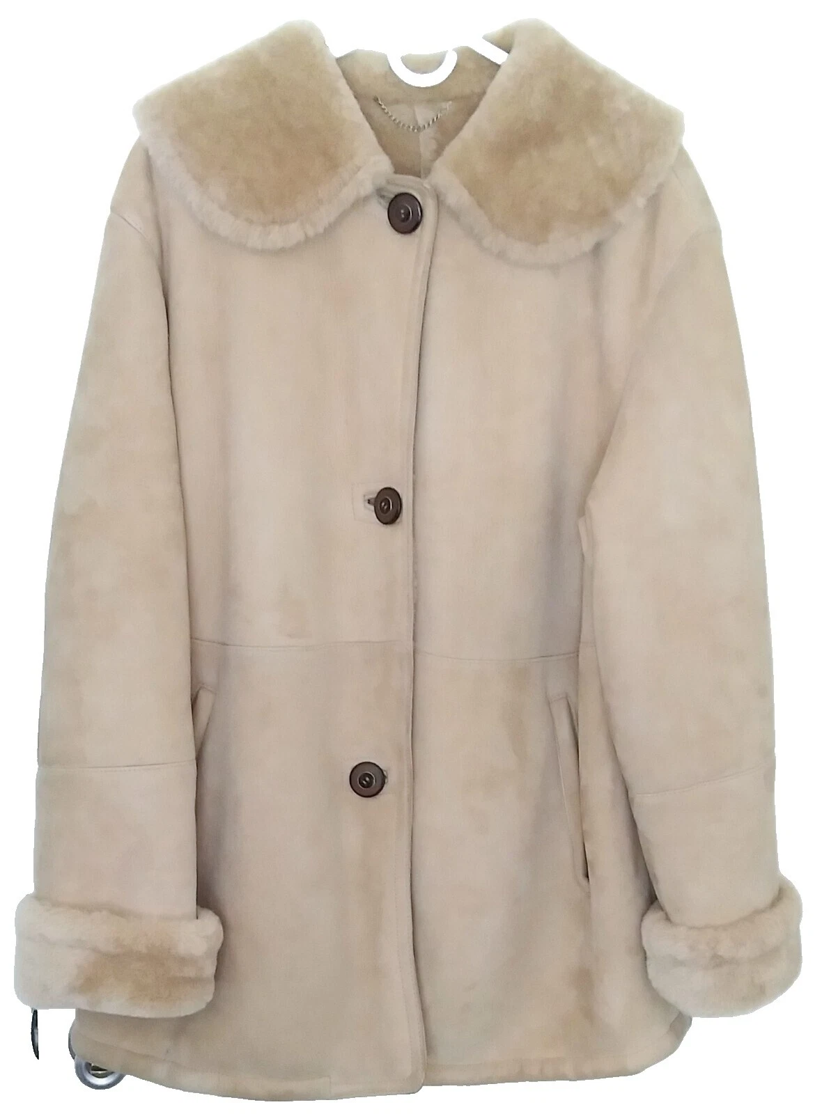 Женская одежда Roland