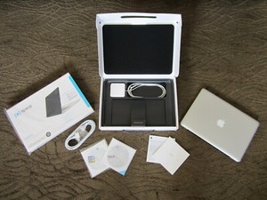 Apple MacBook Pro 13 Inch i5 2.4GHz 4GB Ram Late 2011/A1278 HDD Removed