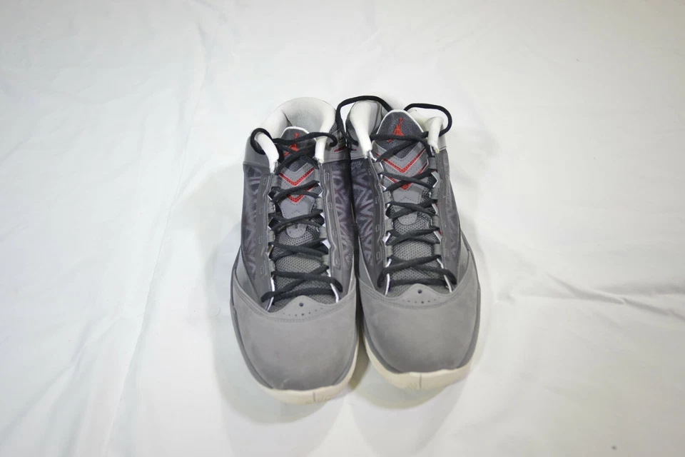 Zapatos de baloncesto Jordan Flight-The-Power para hombre rojos talla 12 Foto 2 de 4