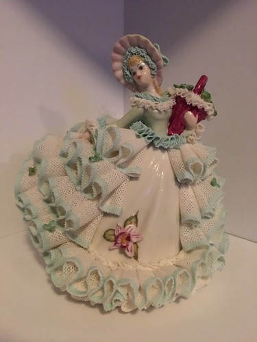Shamrock Lady. Made in Germany. Dresden girl Pink dress Blue accents