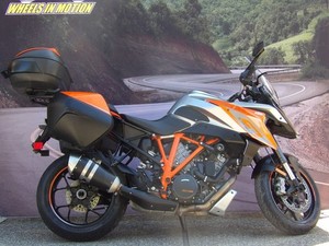 2017 KTM 1290 Super Duke GT