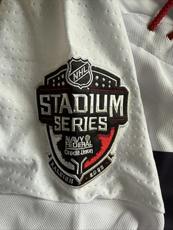 Camiseta deportiva para hombre Adidas Ovechkin #8 Washington Capitals 2023 Stadium Series talla 56 Foto 3 de 4