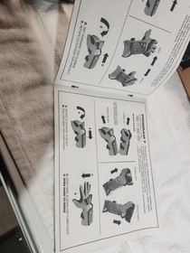 1989 Original Nintendo NES Power Glove 99% complete Missing The 4 Round Stickers