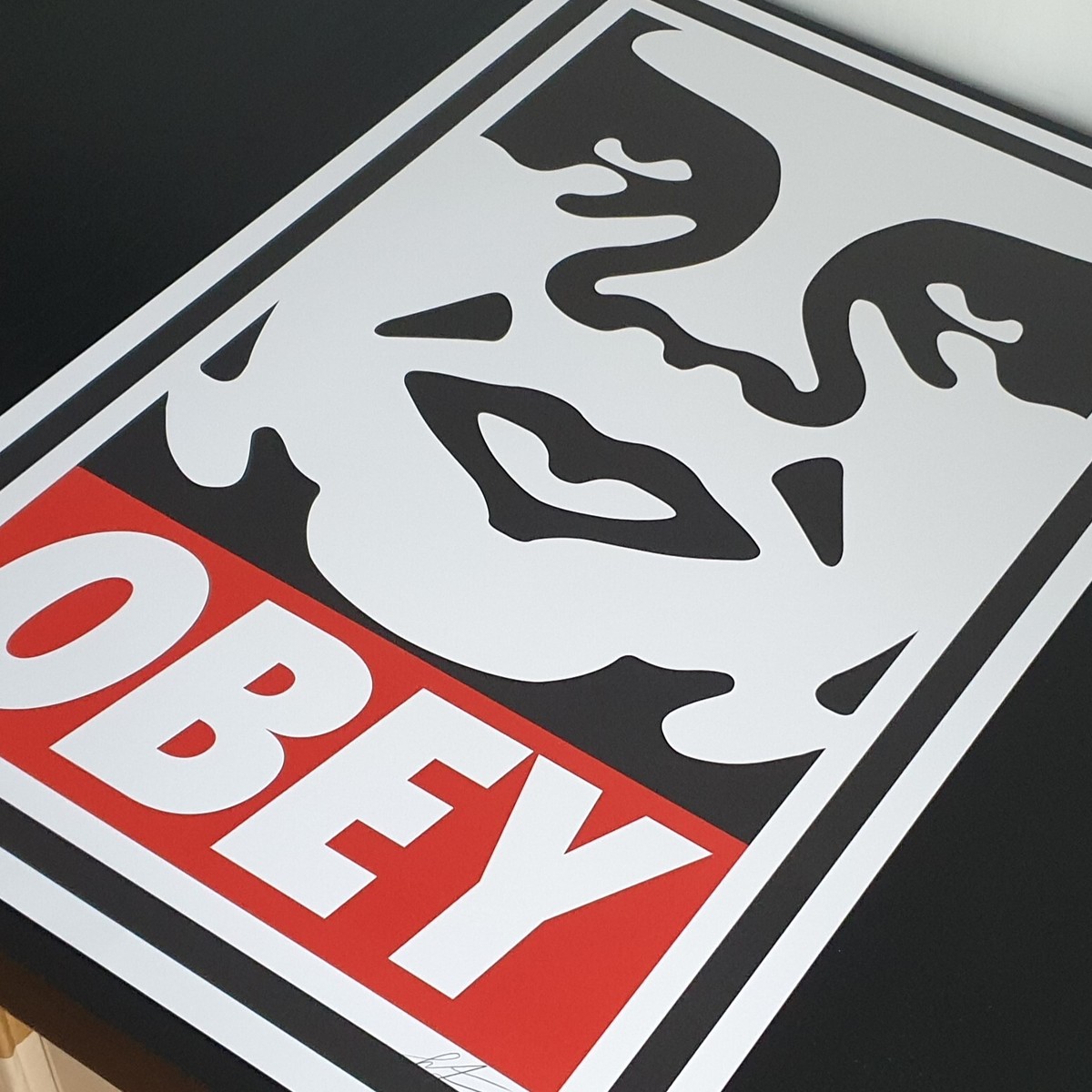 Shepard Fairey／OBEY アイコン・ステッカー／スクリーンプリント Shepard Fairey／OBEY アイコン・ステッカー／スクリーンプリント
