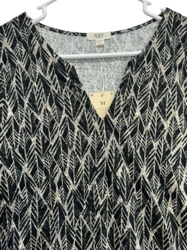 NIC+ZOE NZT Sketched Leaves T-Shirt Gr. M Flatterärmel Split Neck Leinenmischung - Bild 2 von 9