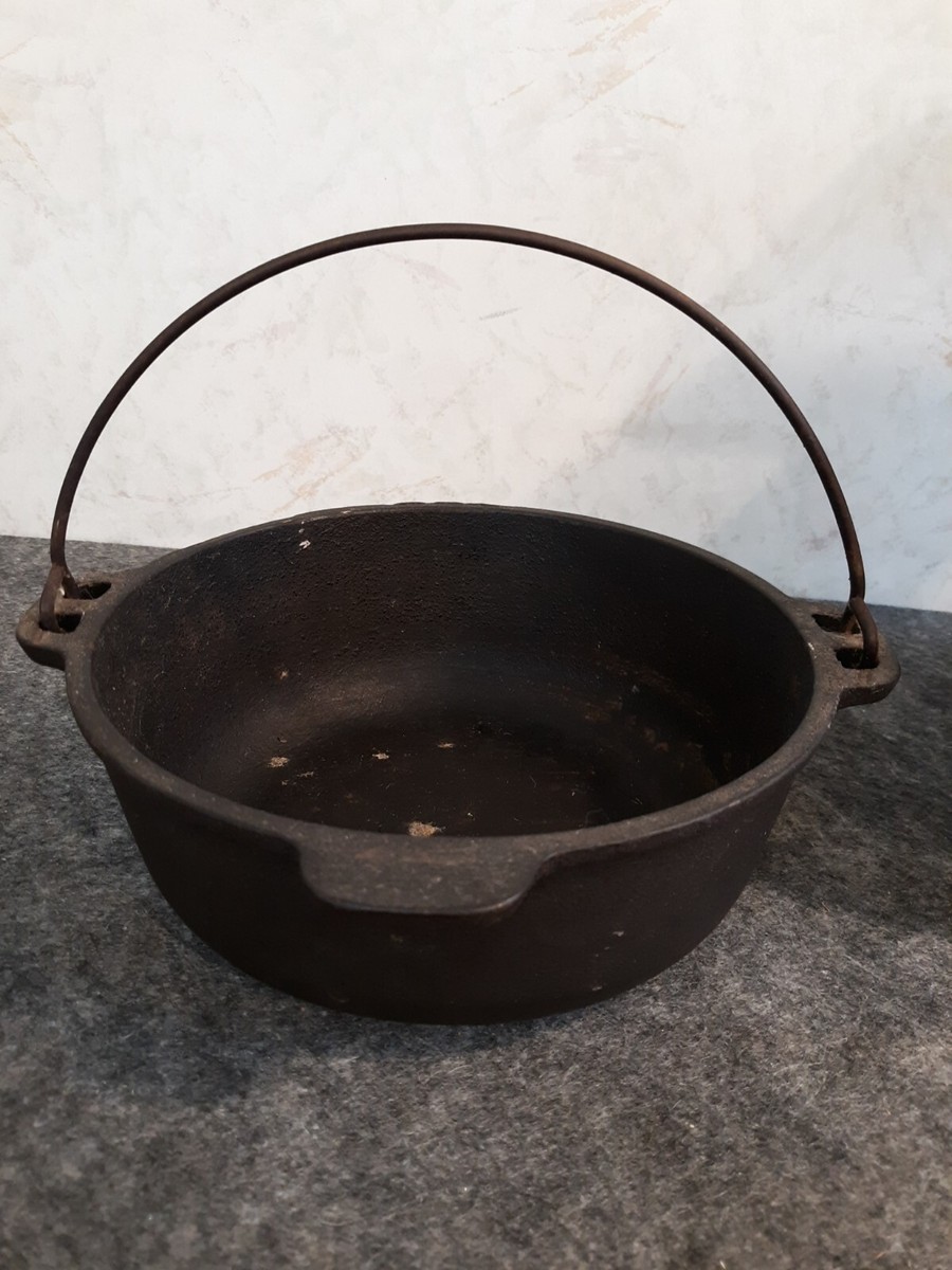 Vintage Wagner Ware Griswold 8