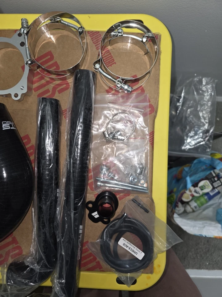 Kit de entrada de carrocería de acelerador turbo CTS para Audi RS3/TT-RS 8V.2/8S + tubo de salida turbo Foto 2 de 4