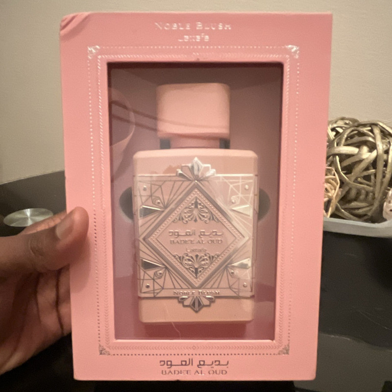 Lattafa Badee Al Oud Noble Blush Eau de Parfum Spray Oud 3.4 fl oz