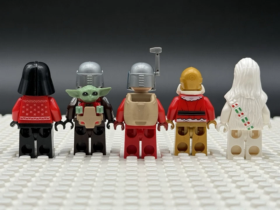 LEGO Star Wars Christmas Minifigure Lot Jango Fett, Darth Vader, Santa, Grogu - Image 3 of 4