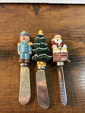 Holiday Cheese/butter Spreaders. Adorable Set Of 3