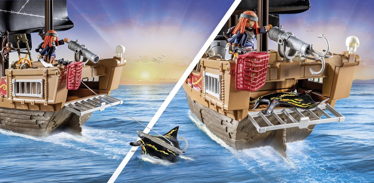 PLAYMOBIL Large Pirate Ship Adventure Set with 137 Pieces and