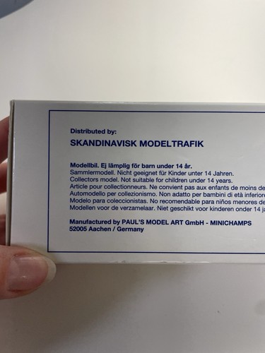 Minichamps Diecast Volvo V40 Station Wagon Navy Blue 1/43 New Paul's Model Art - Picture 8 of 9