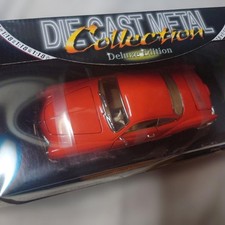 1/18 Volkswagen Karmann Ghia Minicar Collectables 17+