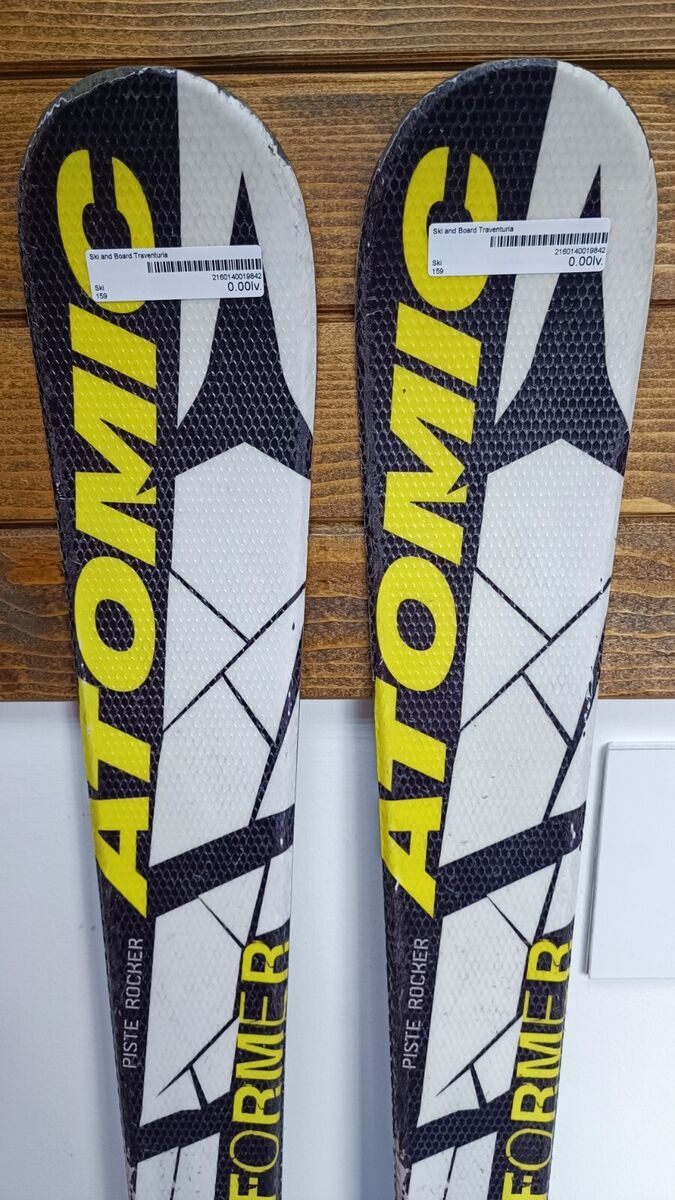Atomic Performer Fiber 159 cm Ski + Atomic 10 Bindings Atomic Performer Fiber 159 cm Ski + Atomic 10 Bindings