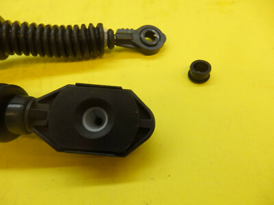 Suzuki Swift III 2005-2010 Reparatursatz Schaltseil Gummitülle