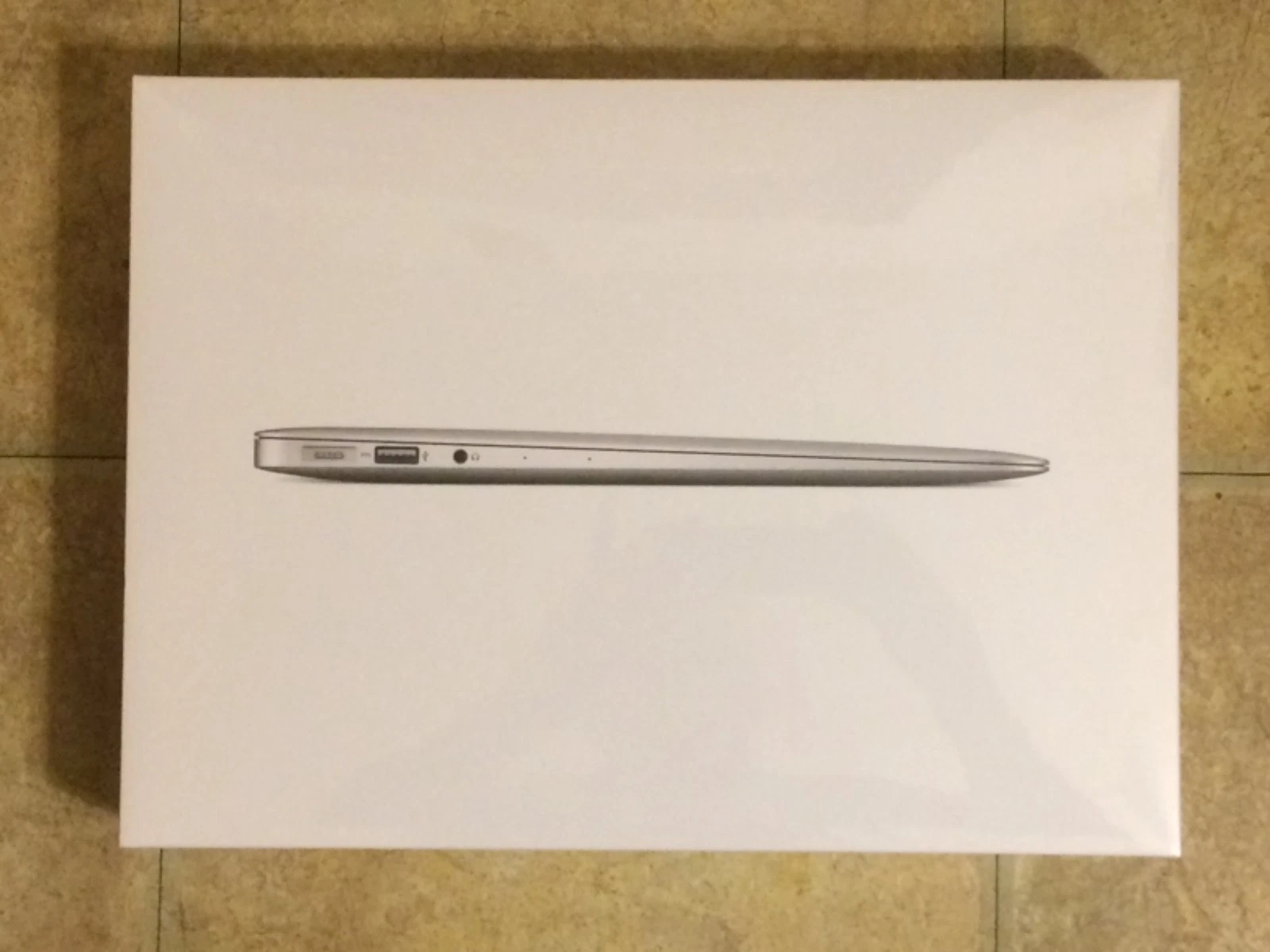 Apple MacBook Air 13.3" Laptop, 128GB