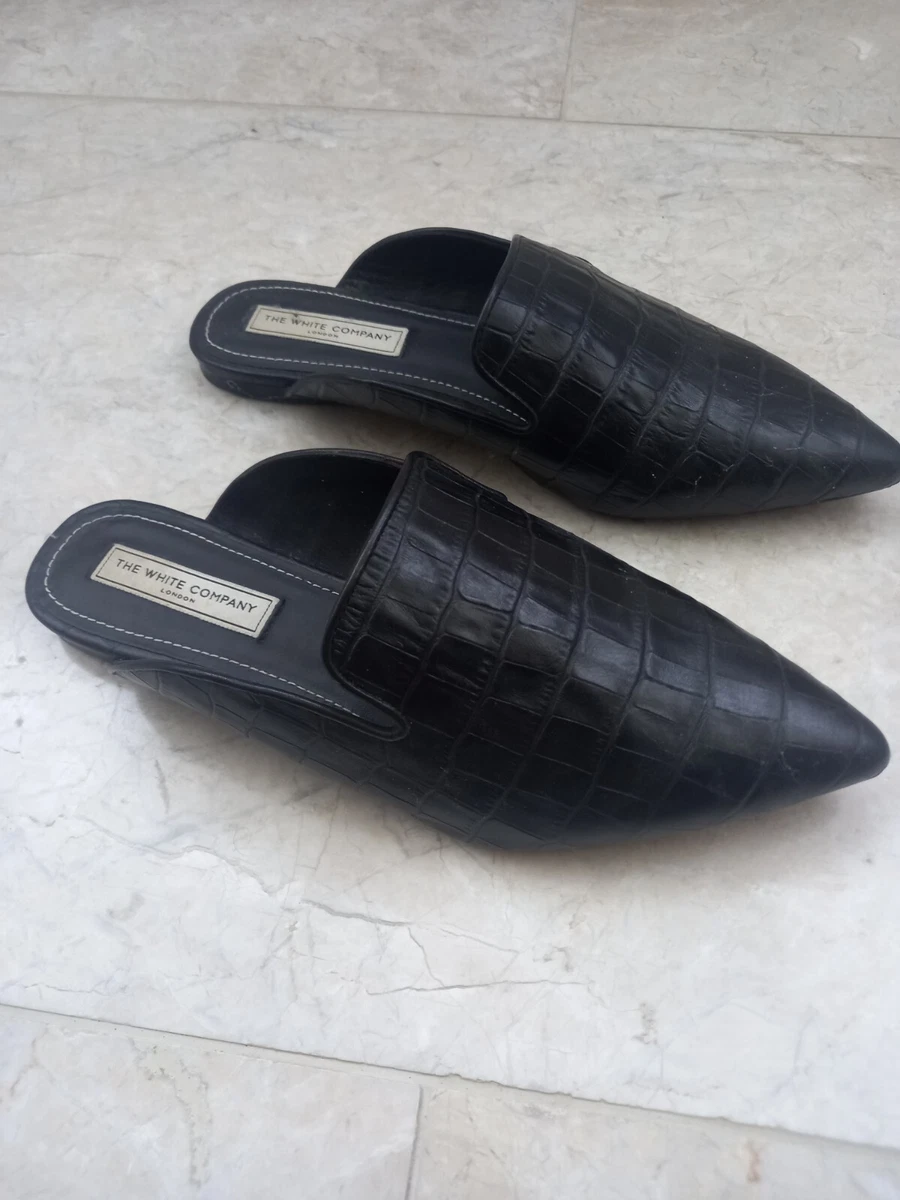 Stylish leather slippers sale