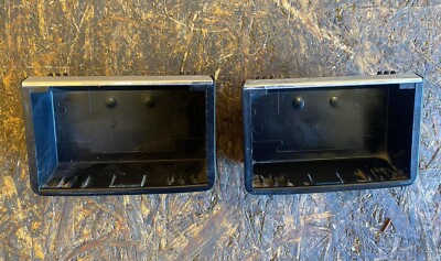 Cendriers Panneau Porte Arrière Pour Mercedes-Benz W124 – Gris – Pièce Occasion