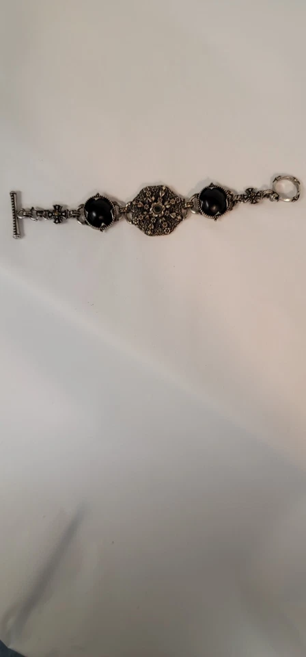 Antique Silver and Black Cabochon Lucky Brand Bracelet with One Green Gem Stone - Изображение 3 из 4