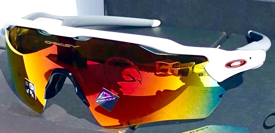 NUEVA* Bicicleta Oakley RADAR EV PATH Blanca con Gafas de Sol PRIZM RUBY 9208-72 Foto 3 de 4