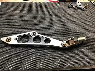 Honda CBX 750 CBX750 F2 linke Seite nahe Seite Fußrastenhalterung Aufhänger 9080 T340