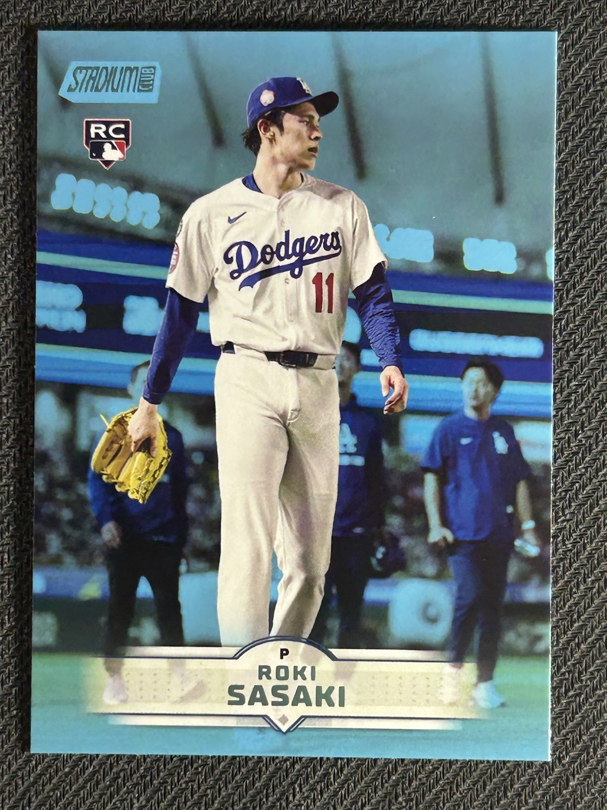 2025 Topps Stadium Club Roki Sasaki Rookie Light Blue #187 Los Angeles Dodgers