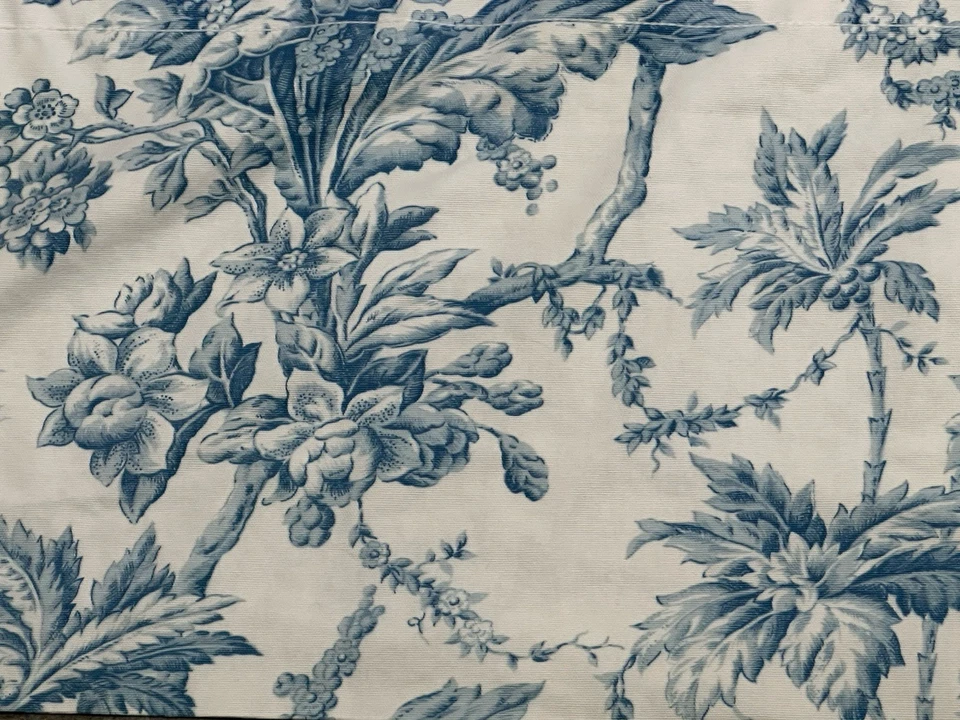 (2) Cenefas de baño florales azules y blancas Martha Stewart-hermosas/calidad-clásicas- Foto 4 de 4