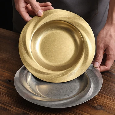 Stainless Steel Salad Serving Plate 23CM Round Shape Rust Resistant Finish - Image 1 of 4