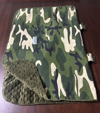 Carseat Canopy Co. Green Camo Car Seat Cover Blanket Raised Minky Dots Exc Cond