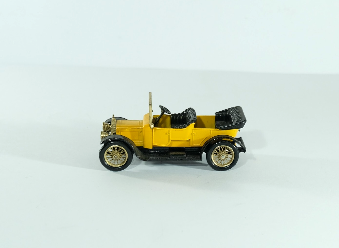 Picture 2 of 14