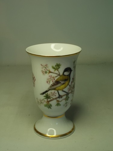 Your Choice of SONGBIRDS OF EUROPE Beaker / Cup Franklin Mint Porcelain P1 - Picture 12 of 26