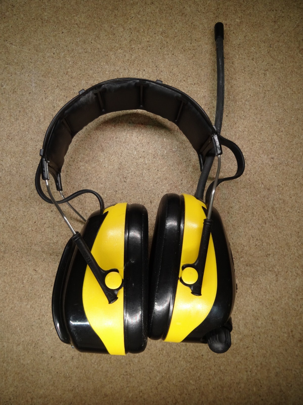 Peltor AO Safety Work Tunes AM/FM Headphones HRX52A Worktunes eBay