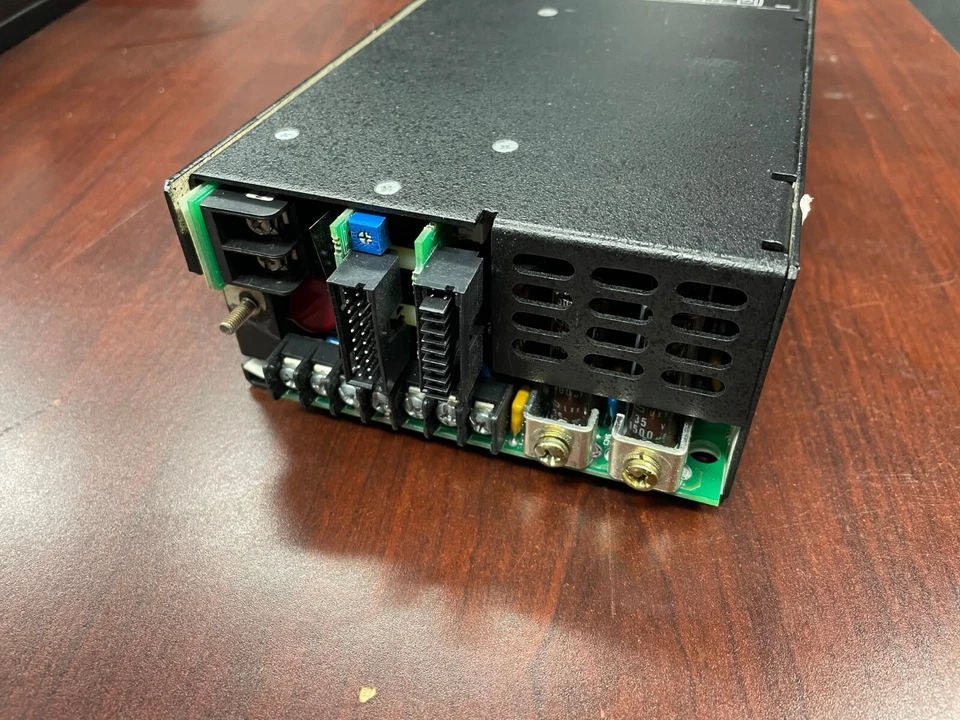 Lamda Electronics RP0550-5EJ-T 500W Enclosed AC DC Converters - Image 2 of 4