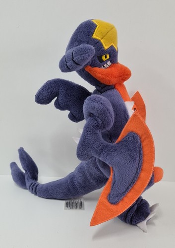 Garchomp 2016 Tomy Plush 9" Stuffed Toy Pokemon Nintendo Pre-Owned - Picture 5 of 8