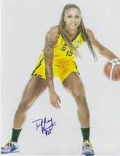 TIFFANY MITCHELL Signed 8.5 x 11 Photo WNBA Basketball FEVER South Carolina