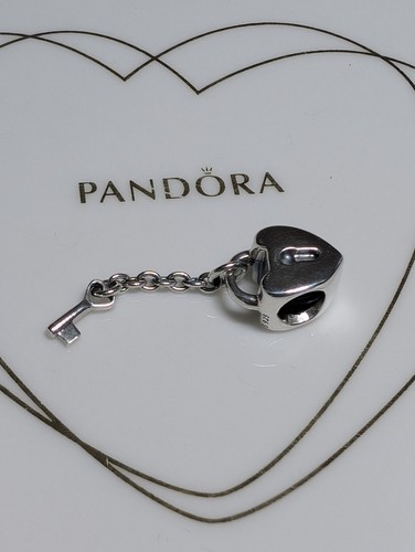 Genuine Pandora Silver 🩶 Solid Heart Locket & Dangly Key🗝️ Charm S925 ALE - Picture 2 of 3